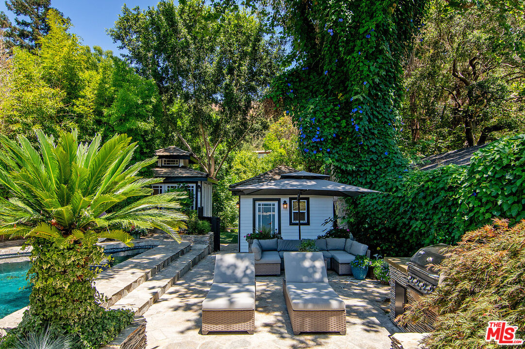 4054 Stone Canyon Avenue Sherman Oaks, CA 91403 - Photo 5 of 75