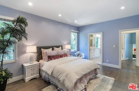 $4,299,000 | 4054 Stone Canyon Avenue, Sherman Oaks, CA 91403