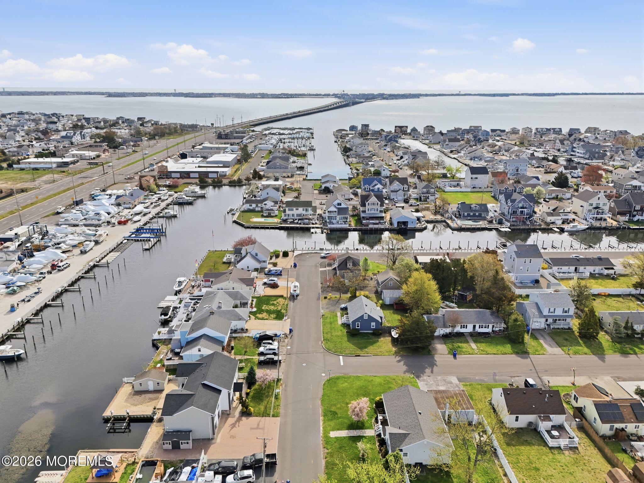 10 Minturn Road Toms River, NJ 08753 - Photo 2 of 42 4_10_Minturn_-_Cynthia_002