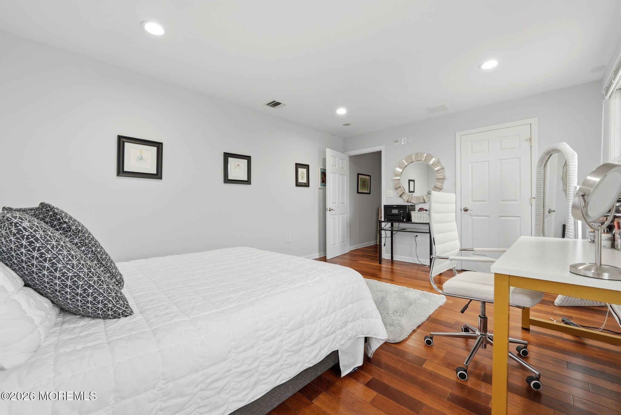 10 Minturn Road Toms River, NJ 08753 - Photo 38 of 42 33_10_Minturn_-_Cynthia_034