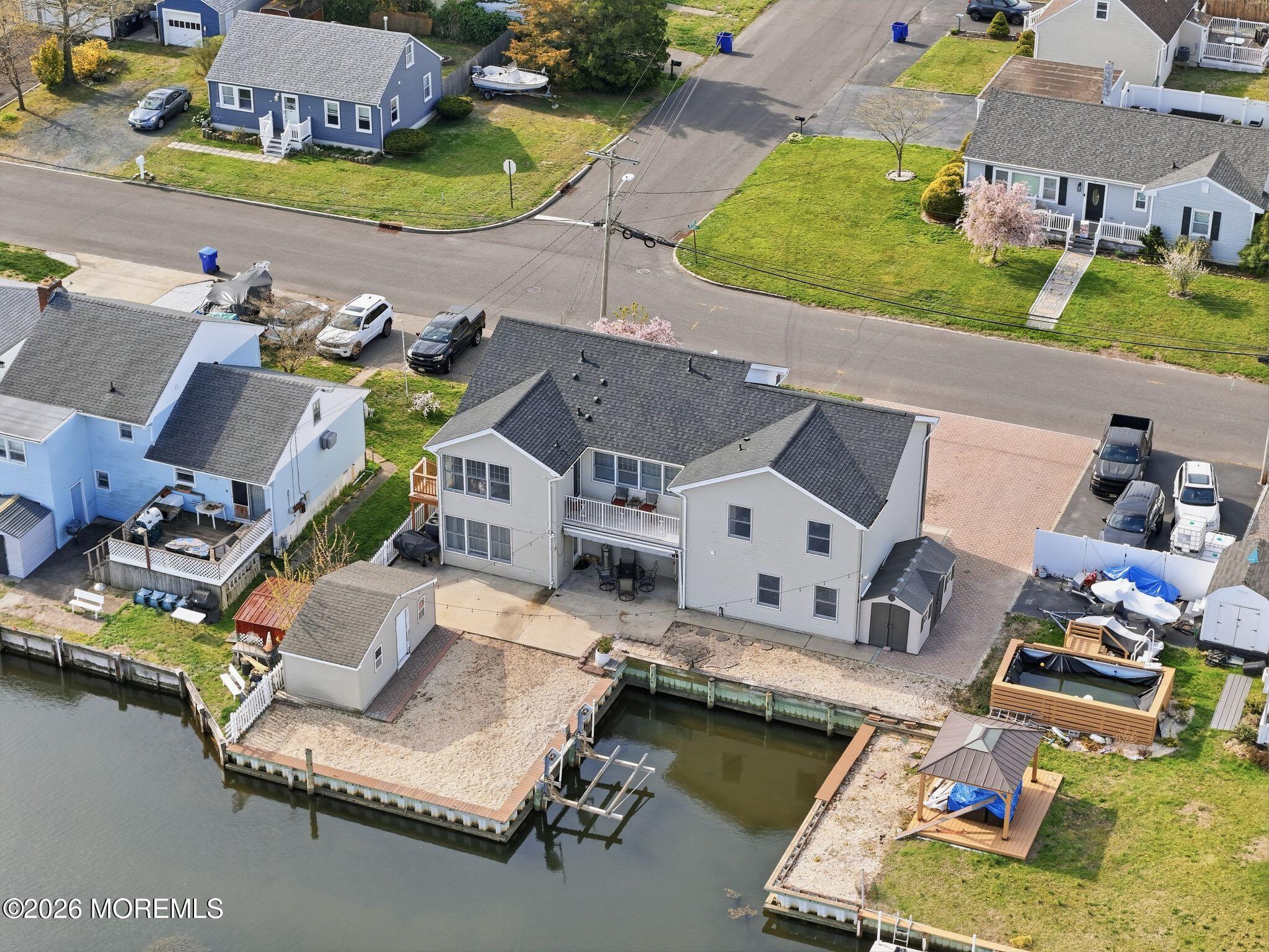 10 Minturn Road Toms River, NJ 08753 - Photo 4 of 42 10_10_Minturn_-_Cynthia_008