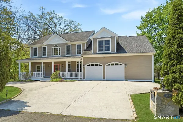 $1,050,000 | 154 North Street, Milford, CT 06460