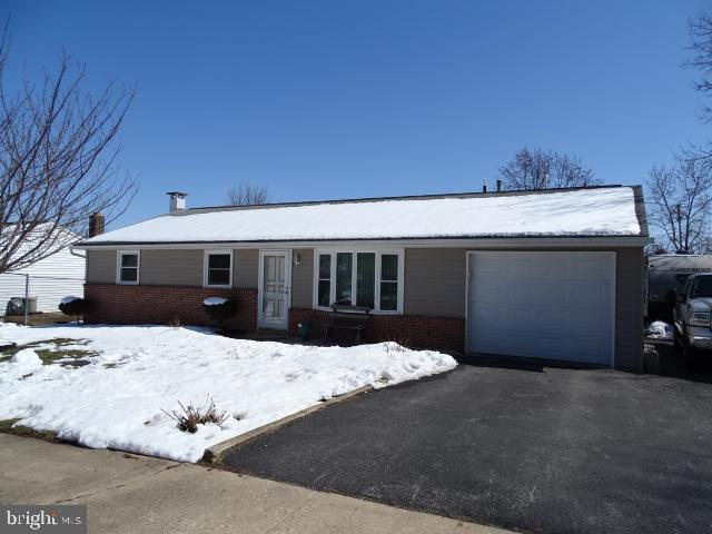 18 Rachael Road Dover, PA 17315 - Photo 1 of 34 Gallery Image 1
