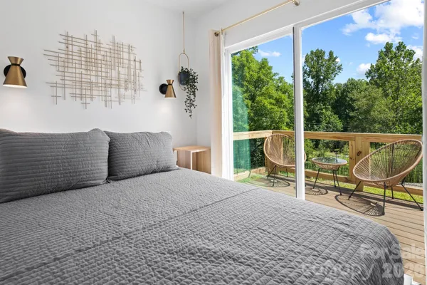 $495,000 | 8 George Allen Ridge, Unit A & B, Arden, NC 28704