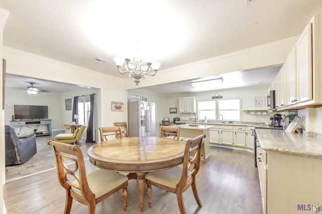 $315,000 | 3517 Highway 1, Grand Isle, LA 70358