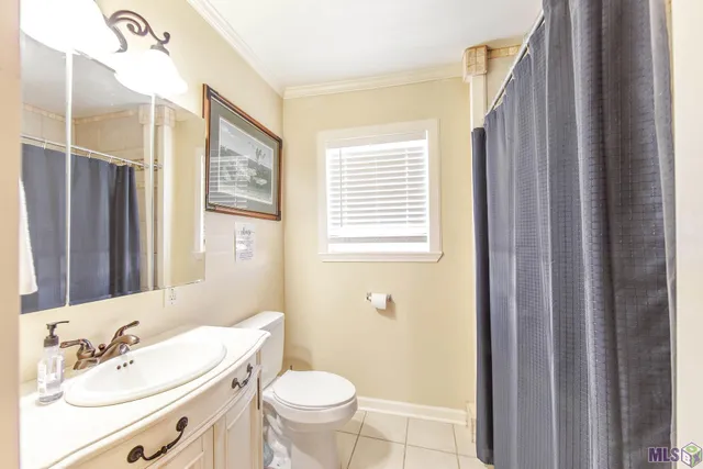 $315,000 | 3517 Highway 1, Grand Isle, LA 70358