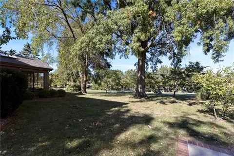 $615,000 | 9604 West 106th Street, Overland Park, KS 66212