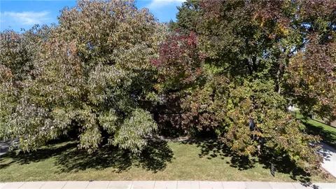 $615,000 | 9604 West 106th Street, Overland Park, KS 66212