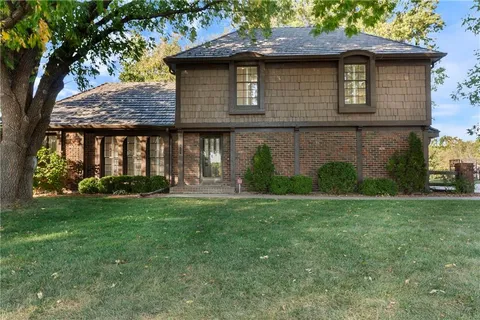 $615,000 | 9604 West 106th Street, Overland Park, KS 66212