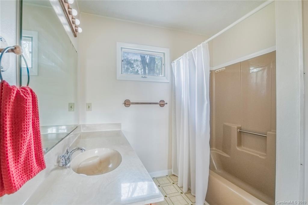5 Raintree Lane Arden, NC 28704 - Photo 15 of 24 Gallery Image 15