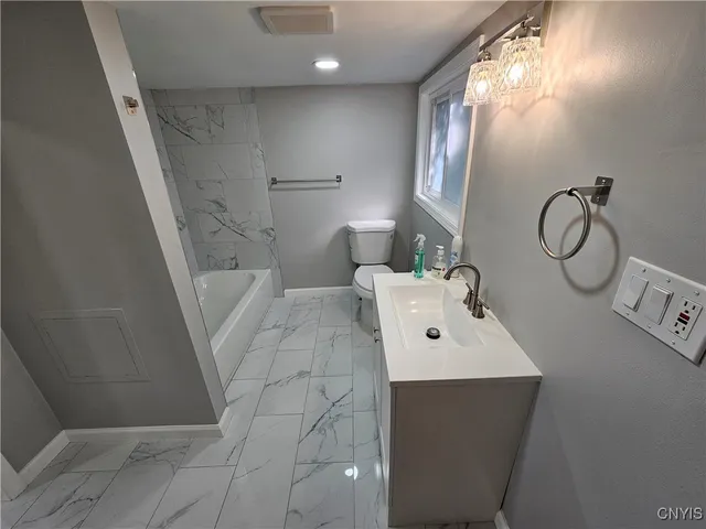 $170,000 | 7 Orchard Avenue, Auburn, NY 13021