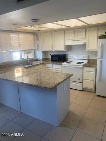 $2,350 | 4907 South Willow Drive, Tempe, AZ 85282