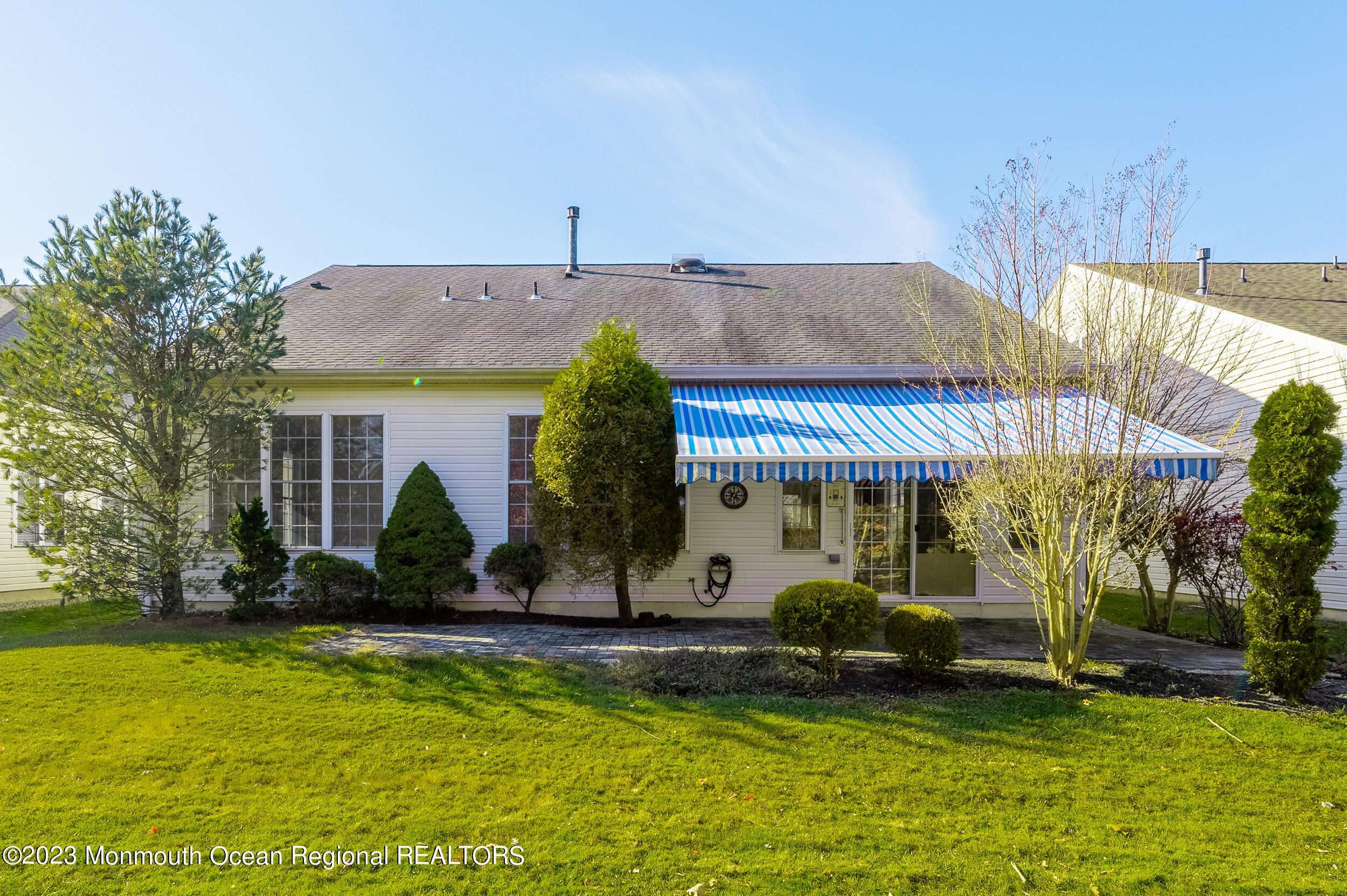 27 Shoal Road Jackson, NJ 08527 - Photo 32 of 42 Exterior Rear