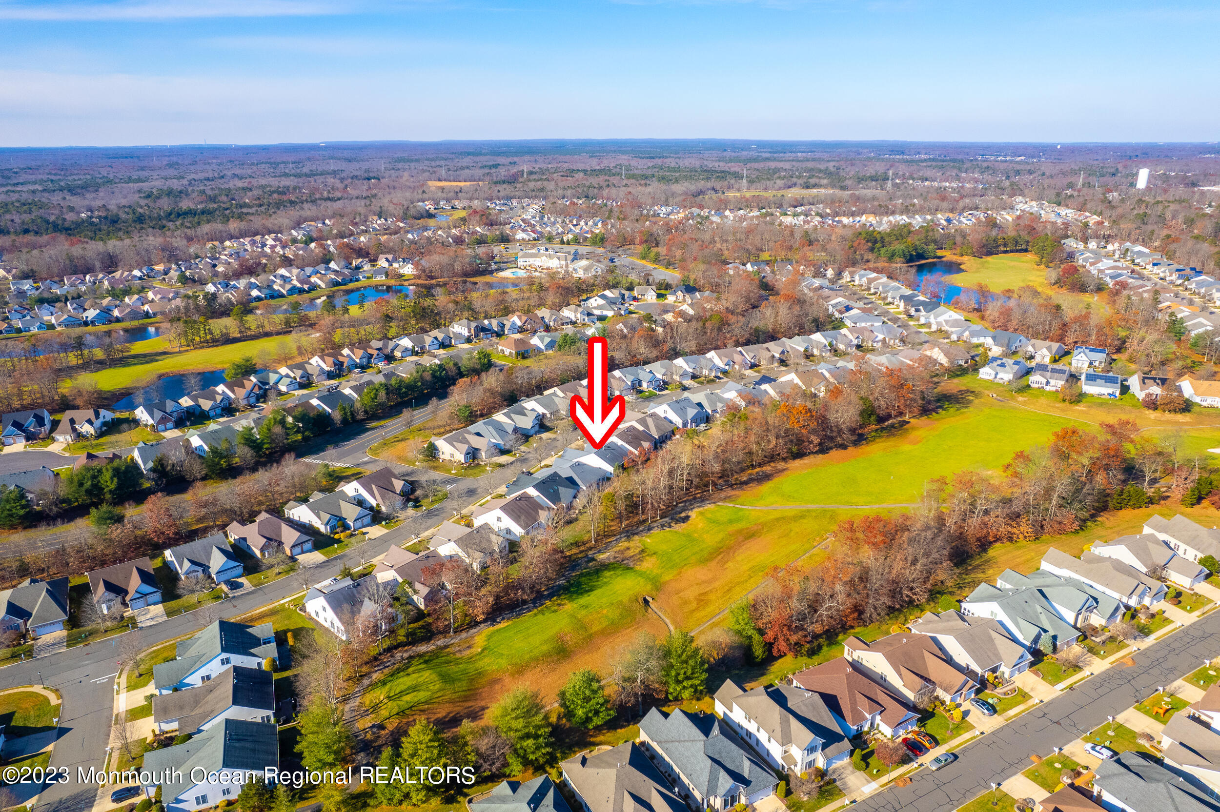 27 Shoal Road Jackson, NJ 08527 - Photo 35 of 42 an aerial view of multiple house