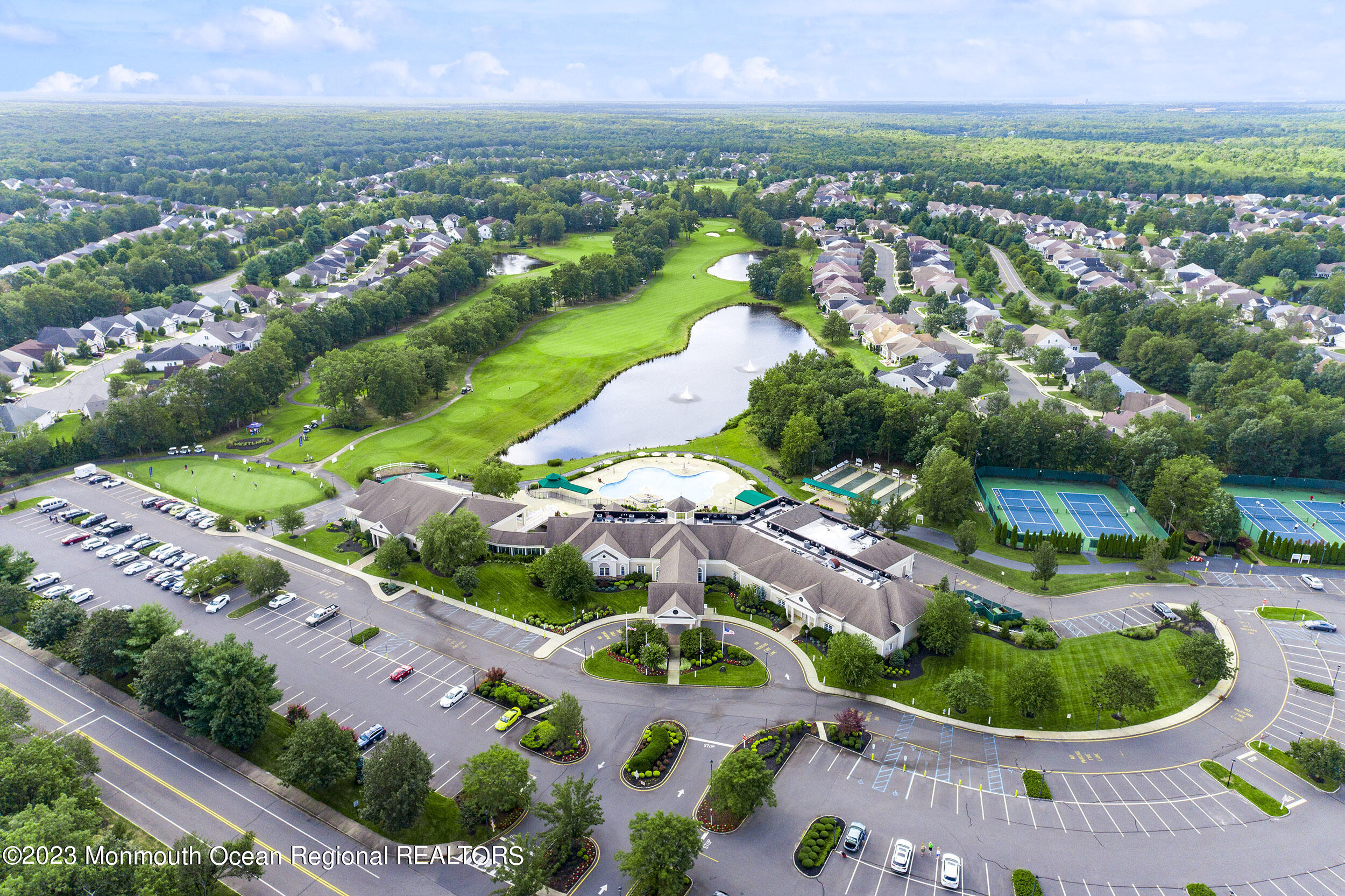 27 Shoal Road Jackson, NJ 08527 - Photo 40 of 42 a view of a city