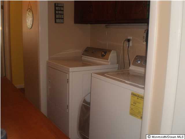 539 Woodland Avenue Brielle, NJ 08730 - Photo 12 of 20 a utility room with dryer and washer