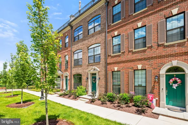 $4,900 | 605 Skiff Way, Oxon Hill, MD 20745
