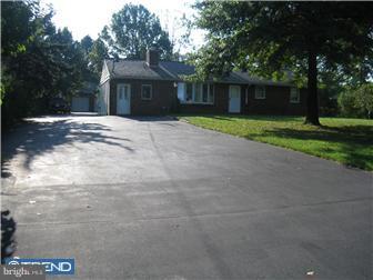 422 Mininger Road Souderton, PA 18964 - Photo 8 of 12 Gallery Image 8