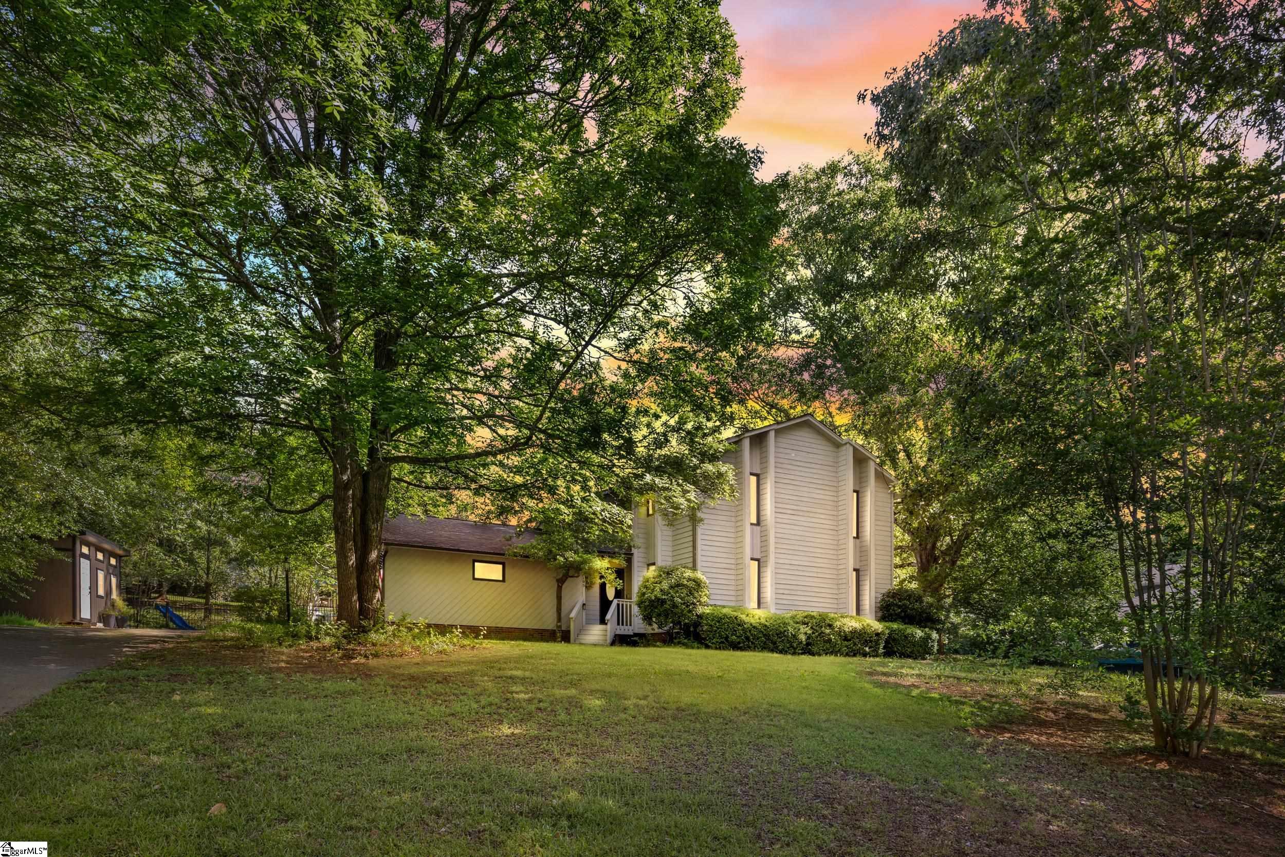 105 Shaftsbury Road Clemson, SC 29631 - Photo 2 of 34