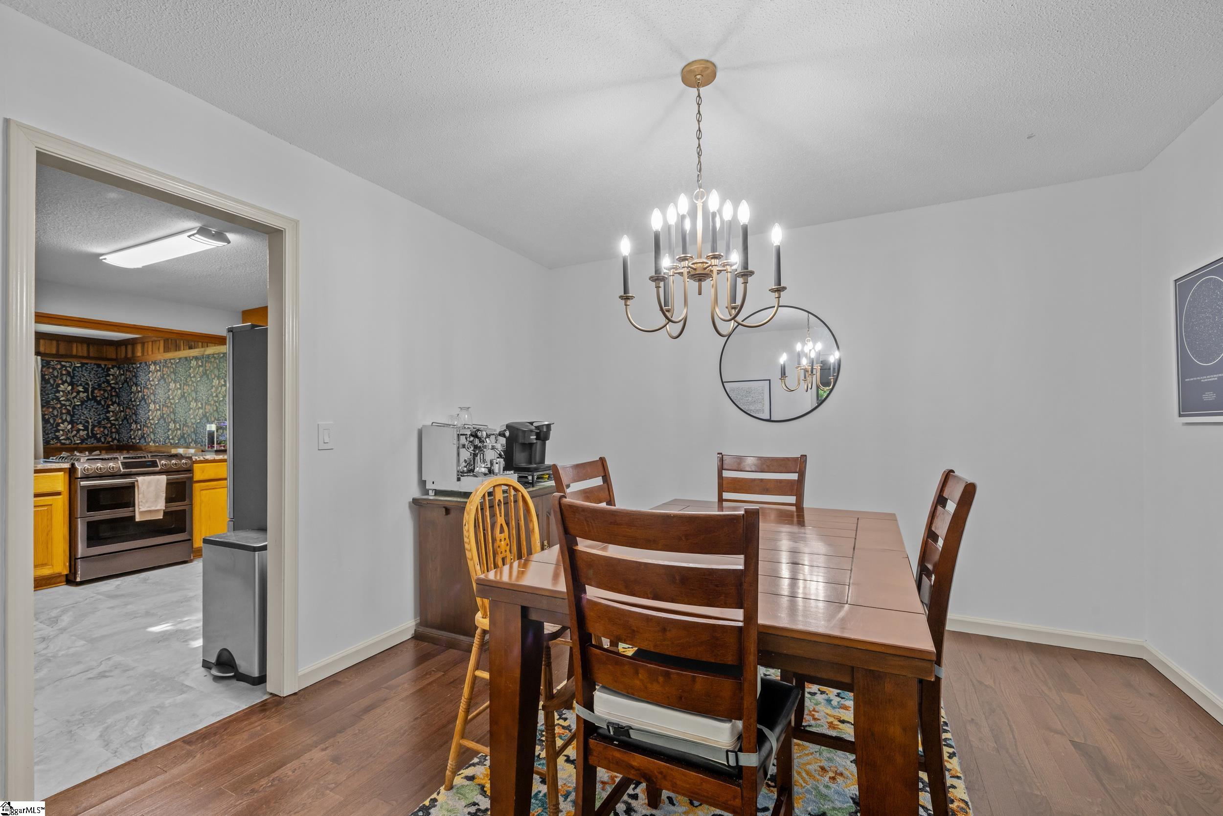 105 Shaftsbury Road Clemson, SC 29631 - Photo 7 of 34