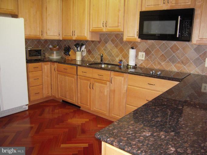 2202 Sugarcone Road Baltimore, MD 21209 - Photo 9 of 28 Kitchen #3