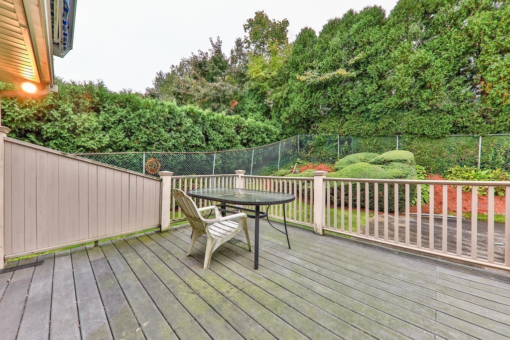 27 Gardiner Road Quincy, MA 02169 - Photo 7 of 16 Gallery Image 7
