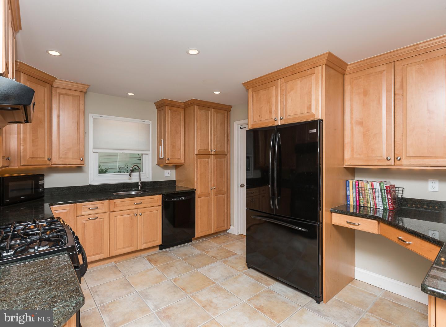 401 Valley Road Havertown, PA 19083 - Photo 18 of 51