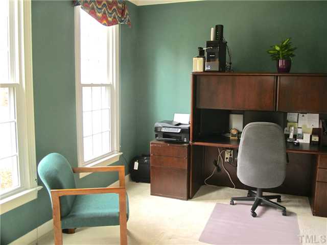 7908 Tylerton Drive Raleigh, NC 27613 - Photo 4 of 21 Gallery Image 4