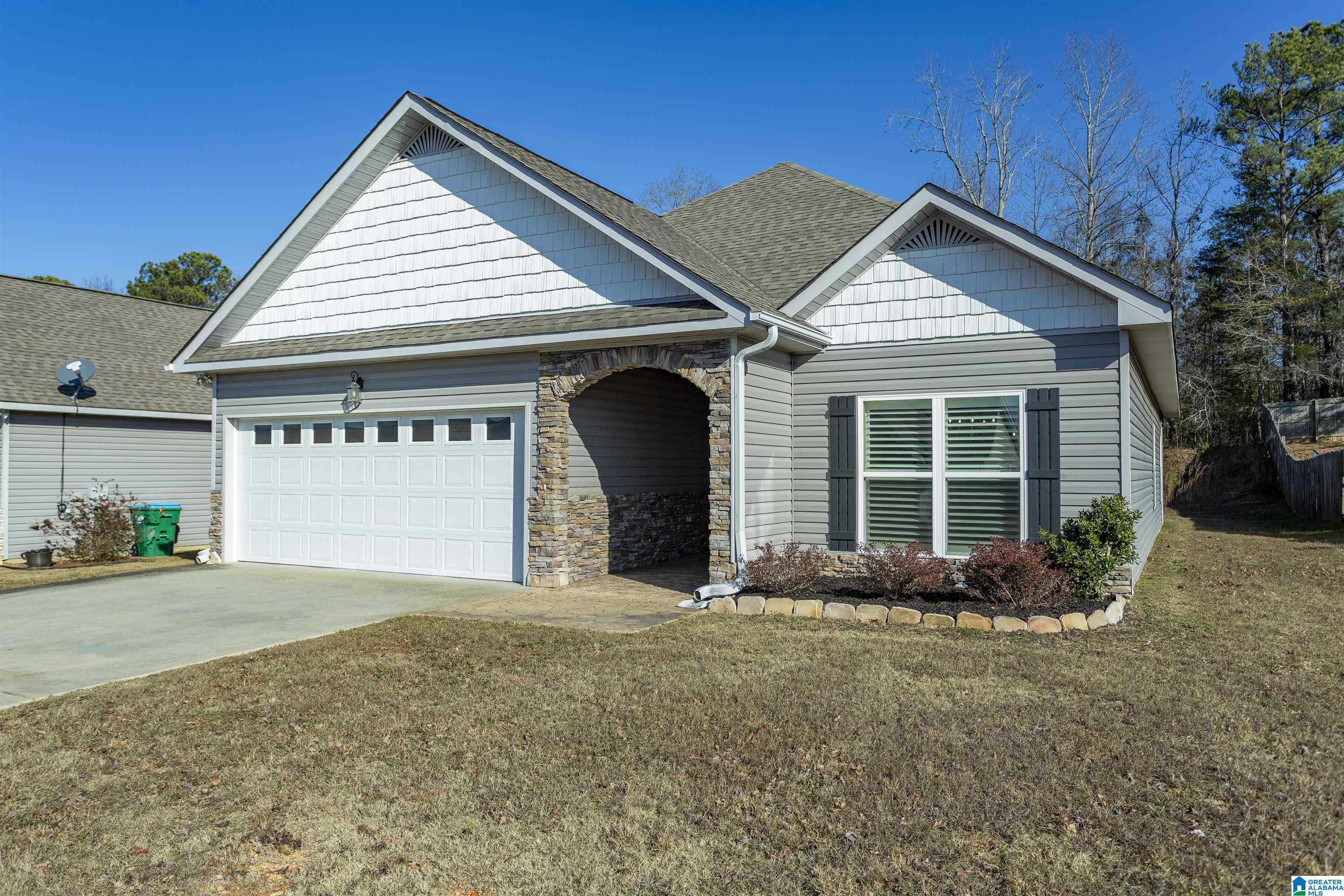 110 Sunset Lane Jemison, AL 35085 - Photo 3 of 45