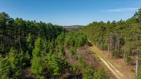 $1,274,900 | 0 Prairie Road East, Osseo, WI 54758