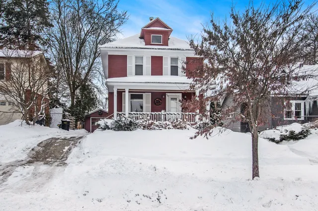 $419,000 | 28 East 23rd Street, Holland, MI 49423