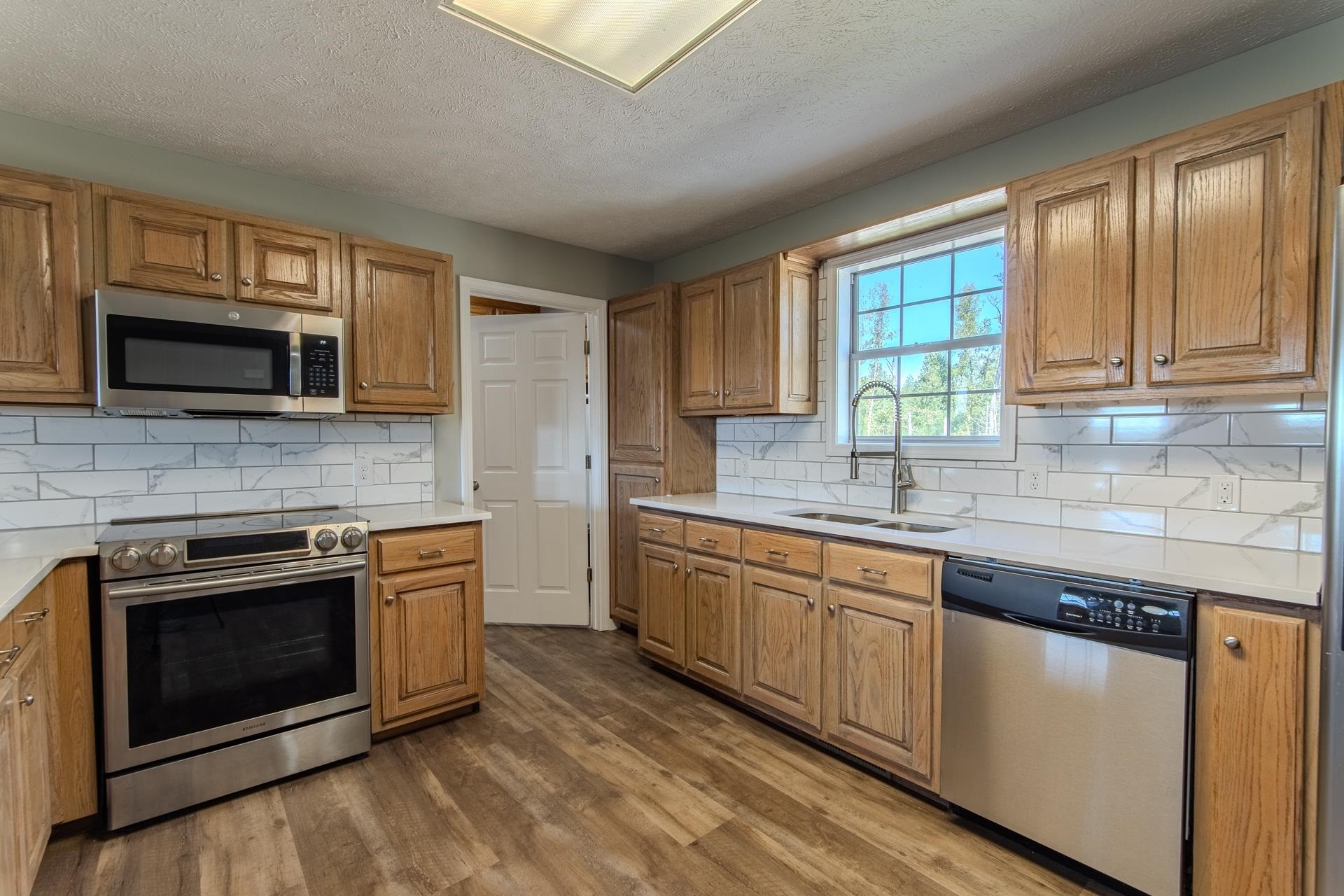 4197 Old Stage Road Adamsville, TN 38310 - Photo 10 of 33 Gallery Image 10