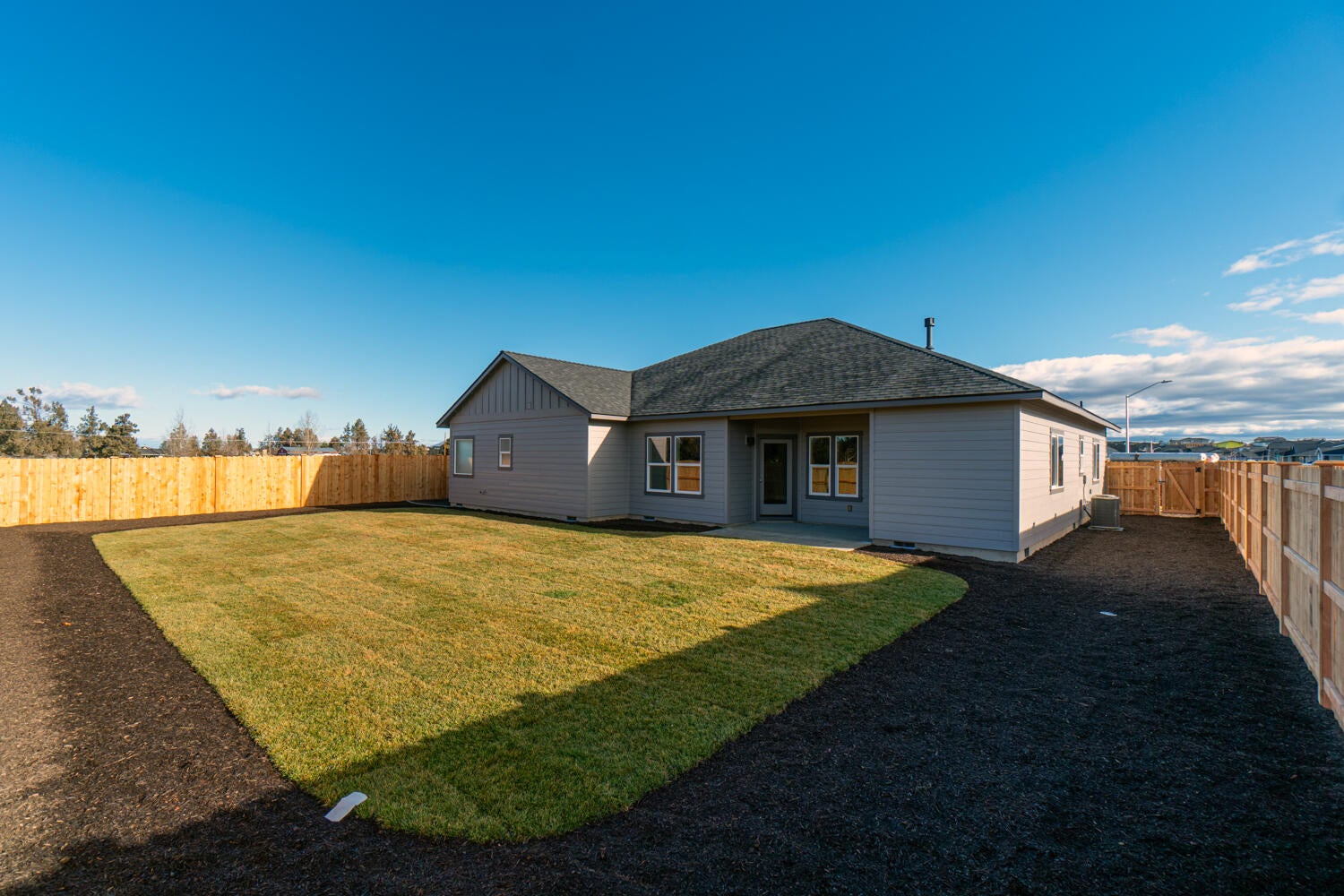 3591 Southwest 50th Street Redmond, OR 97756 - Photo 33 of 37 3591NW50-905