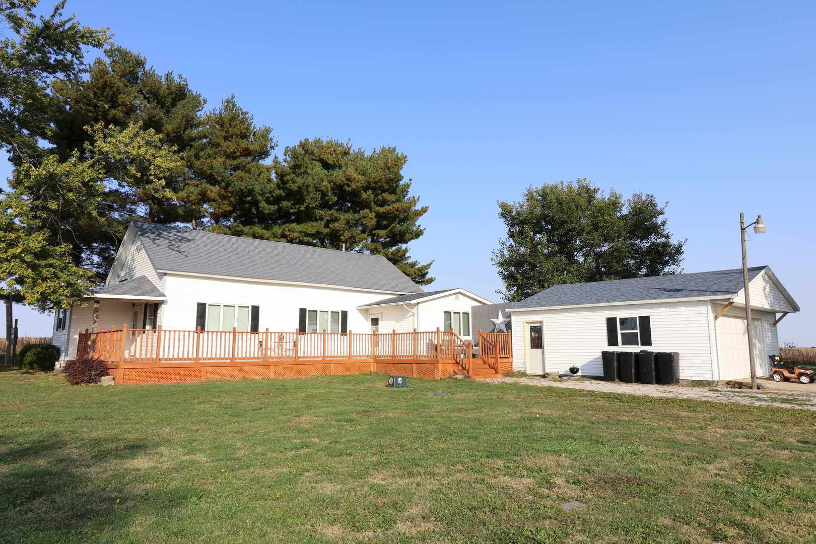 14525 Strawn Road Kenney, IL 61749 - Photo 2 of 17