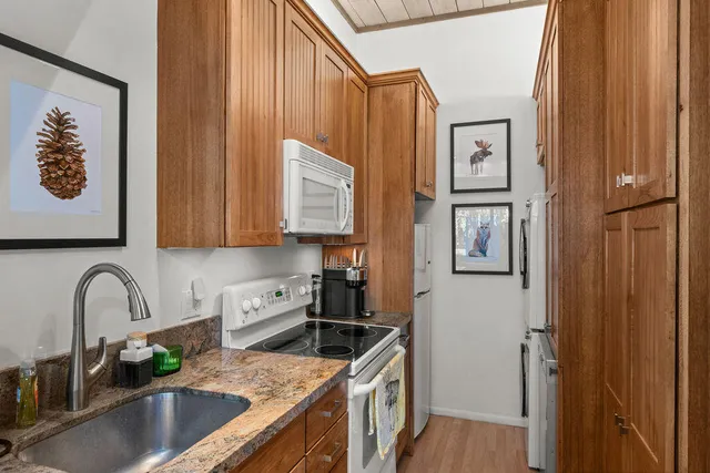 $3,000 | 1244 Villager Condo Drive, Sun Valley, ID 83353