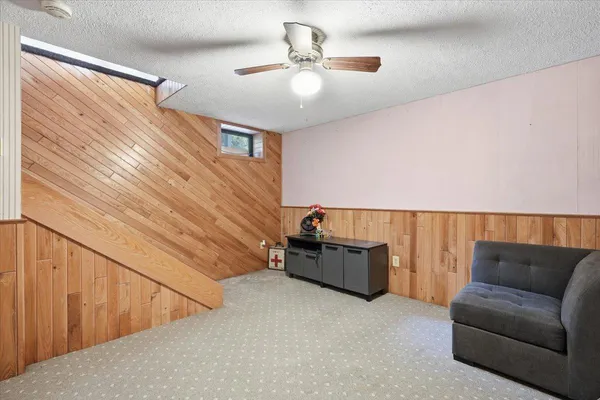 $389,900 | 2124 12 1/4 Avenue, Cameron, WI 54822