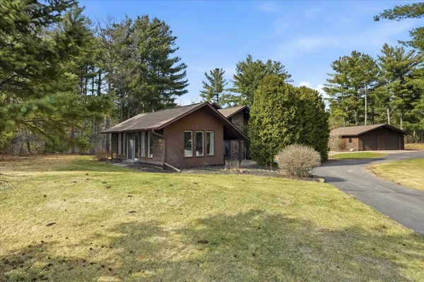 $389,900 | 2124 12 1/4 Avenue, Cameron, WI 54822