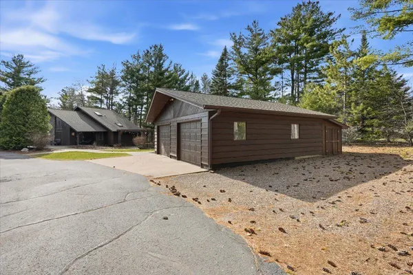 $389,900 | 2124 12 1/4 Avenue, Cameron, WI 54822