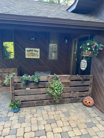 $389,900 | 2124 12 1/4 Avenue, Cameron, WI 54822