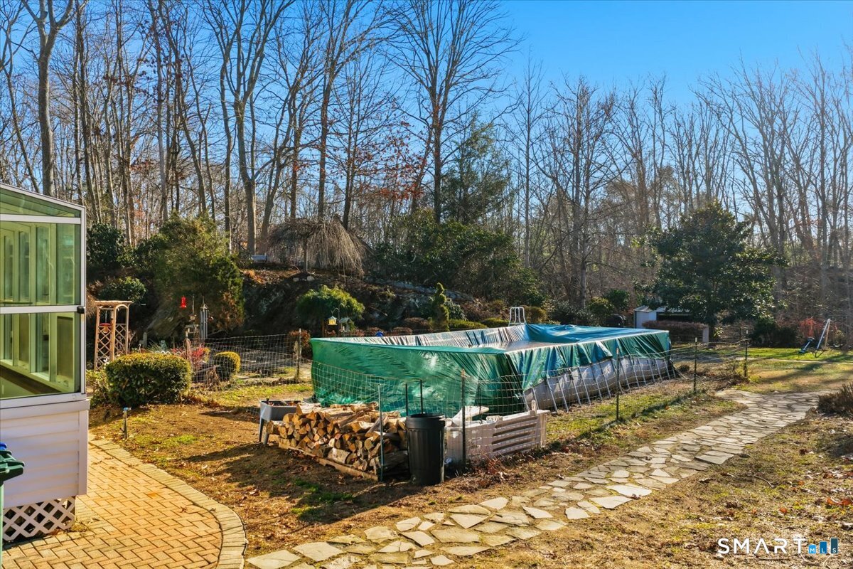 17 Inchcliffe Drive Ledyard, CT 06335 - Photo 32 of 40 a view of a garden with plants