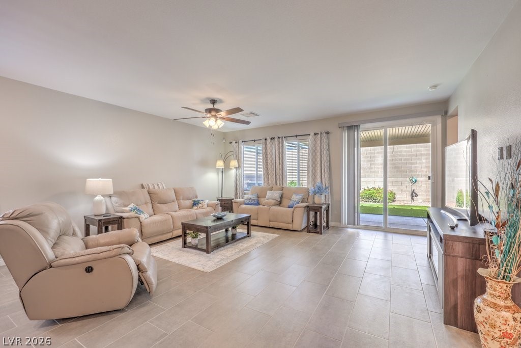 3026 English Palmer Road North Las Vegas, NV 89086 - Photo 6 of 36