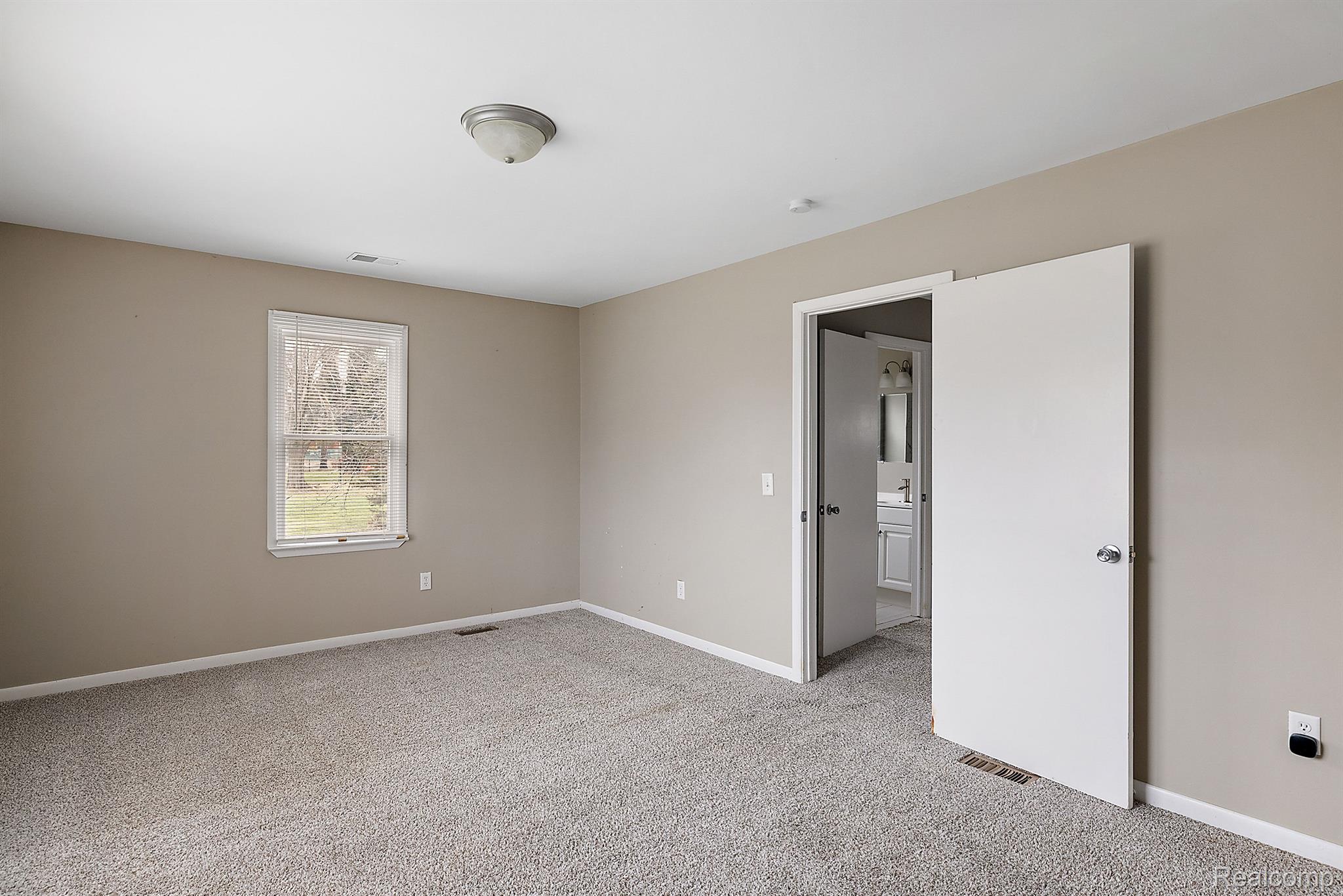 50727 Fairchild Road New Baltimore, MI 48051 - Photo 40 of 40 Gallery Image 40