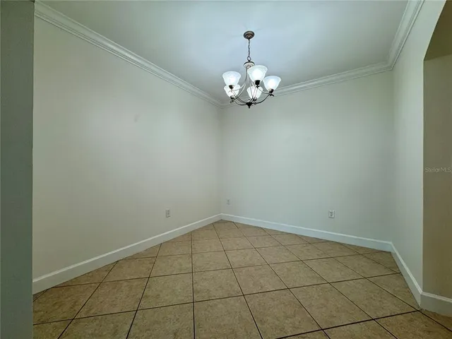 $2,100 | 808 3rd Avenue West, Unit 301, Bradenton, FL 34205