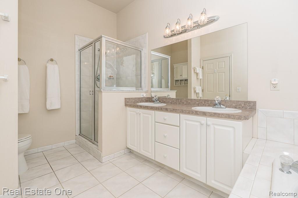 6615 Chatham Circle Rochester Hills, MI 48306 - Photo 32 of 62