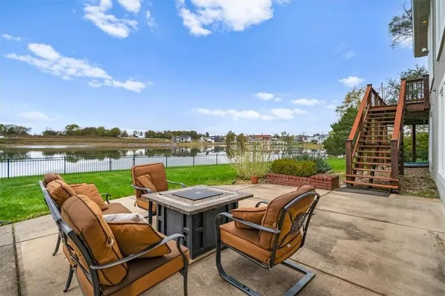 $1,190,000 | 3124 Southwest Pergola View, Lee's Summit, MO 64081