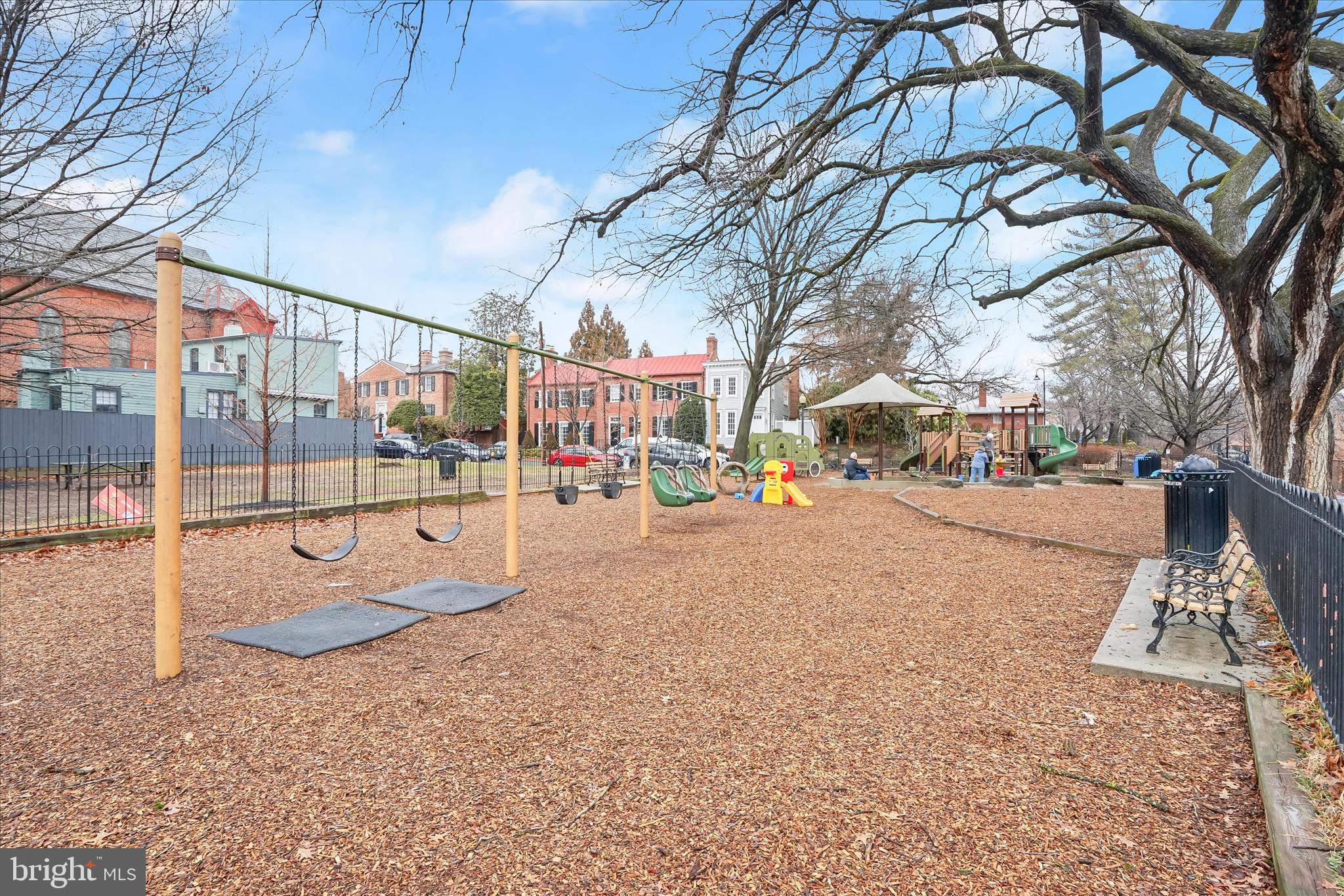 2605 O Street Northwest, Unit 3 Washington, DC 20007 - Photo 17 of 20 41-neighborhood007