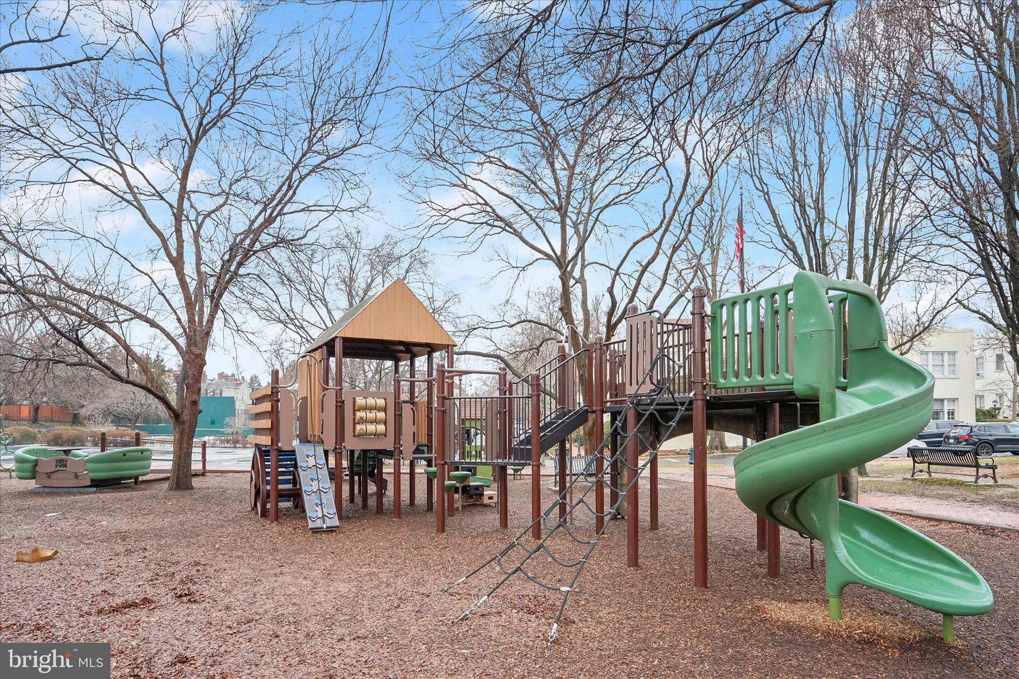 2605 O Street Northwest, Unit 3 Washington, DC 20007 - Photo 19 of 20 46-neighborhood012