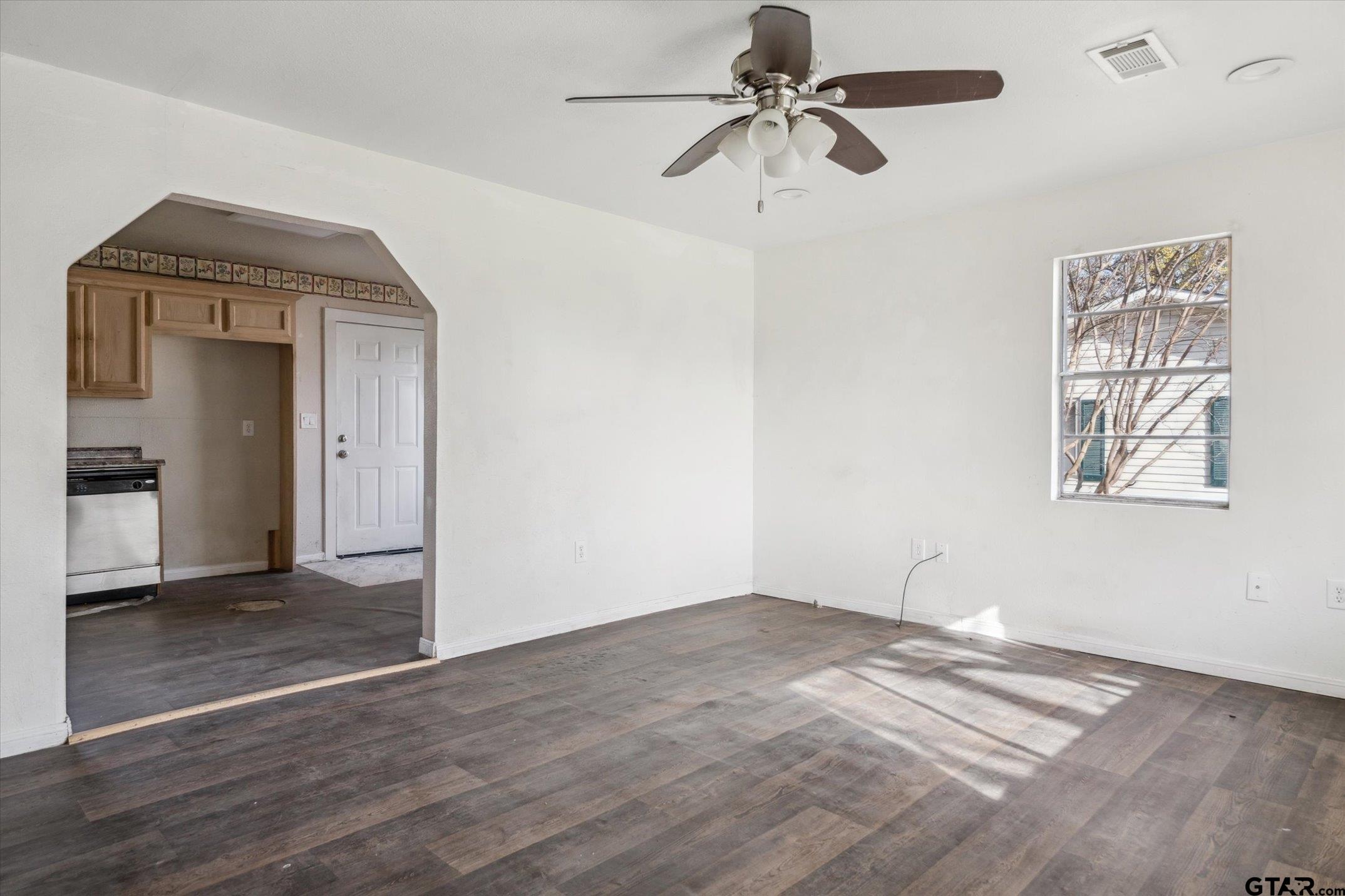 316 Cannon Quinlan, TX 75474 - Photo 9 of 29