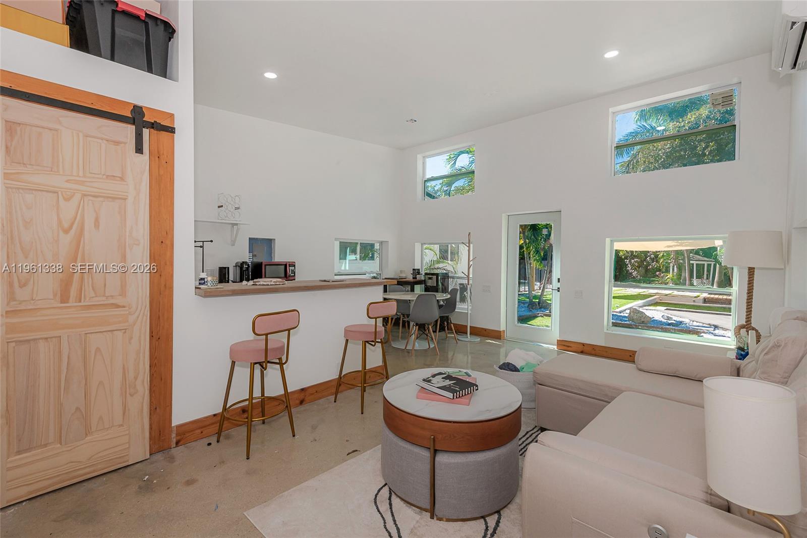 4121 Southwest 3rd Street Plantation, FL 33317 - Photo 14 of 45