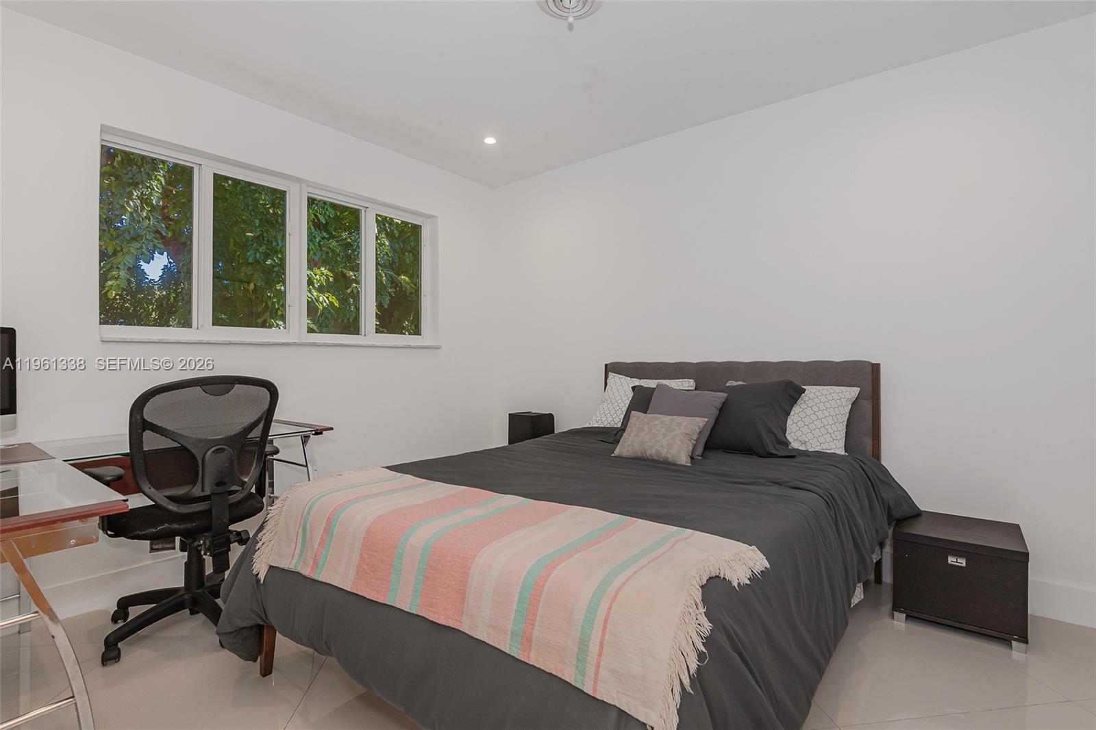 4121 Southwest 3rd Street Plantation, FL 33317 - Photo 19 of 45